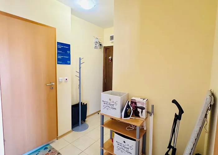 Apartamento “централ” / *