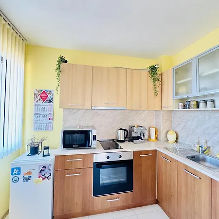 Apartamento “централ” /