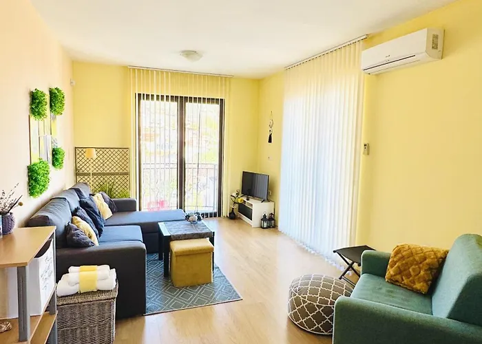 “централ” / شقة